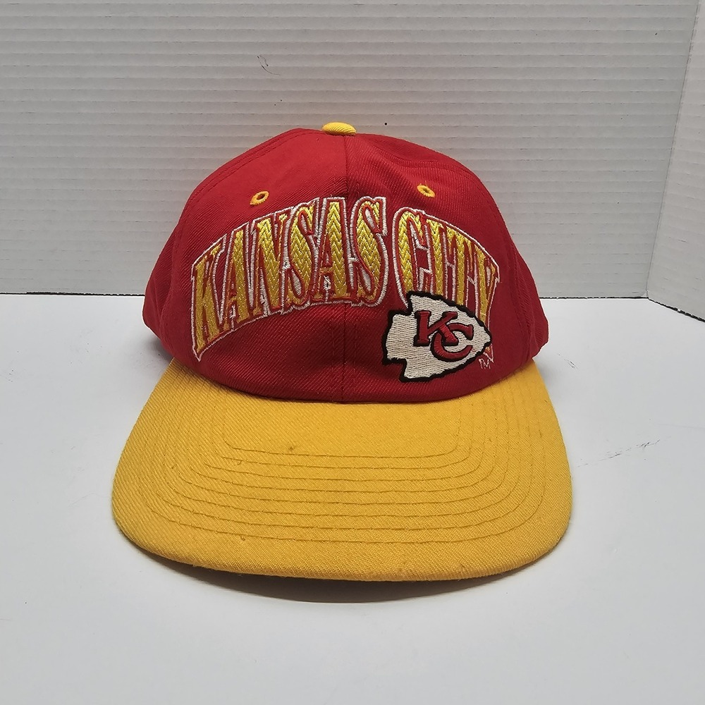 Vintage Starter 100% Wool Snapback Kansas City Chiefs Football Pro Line‎ *Read*